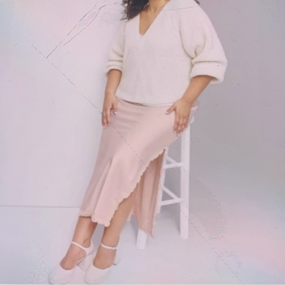 NWOT Wild Fable Soft Blush Pink Midi Skirt, Elastic waist